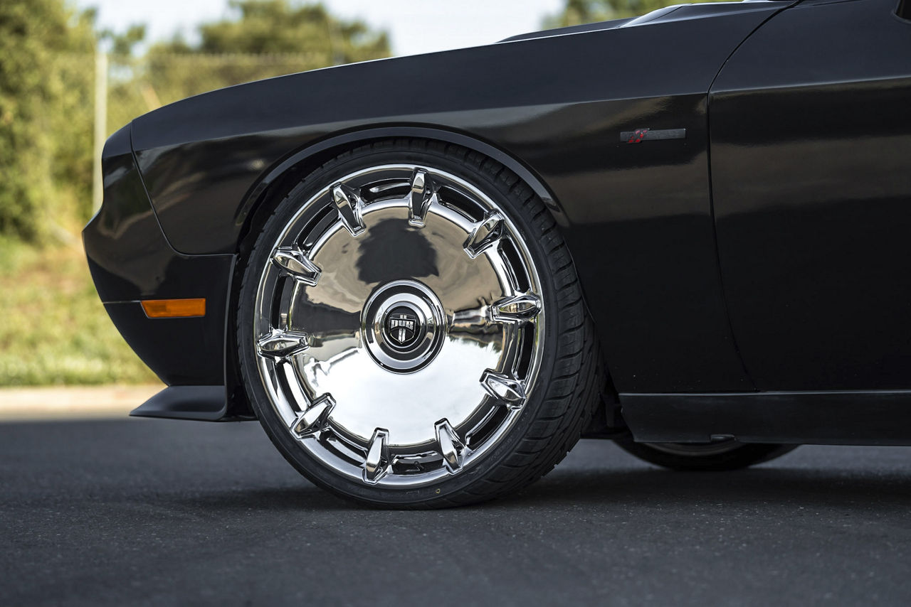2021 Dodge Challenger - DUB CHEEF - Chrome | Wheel Pros